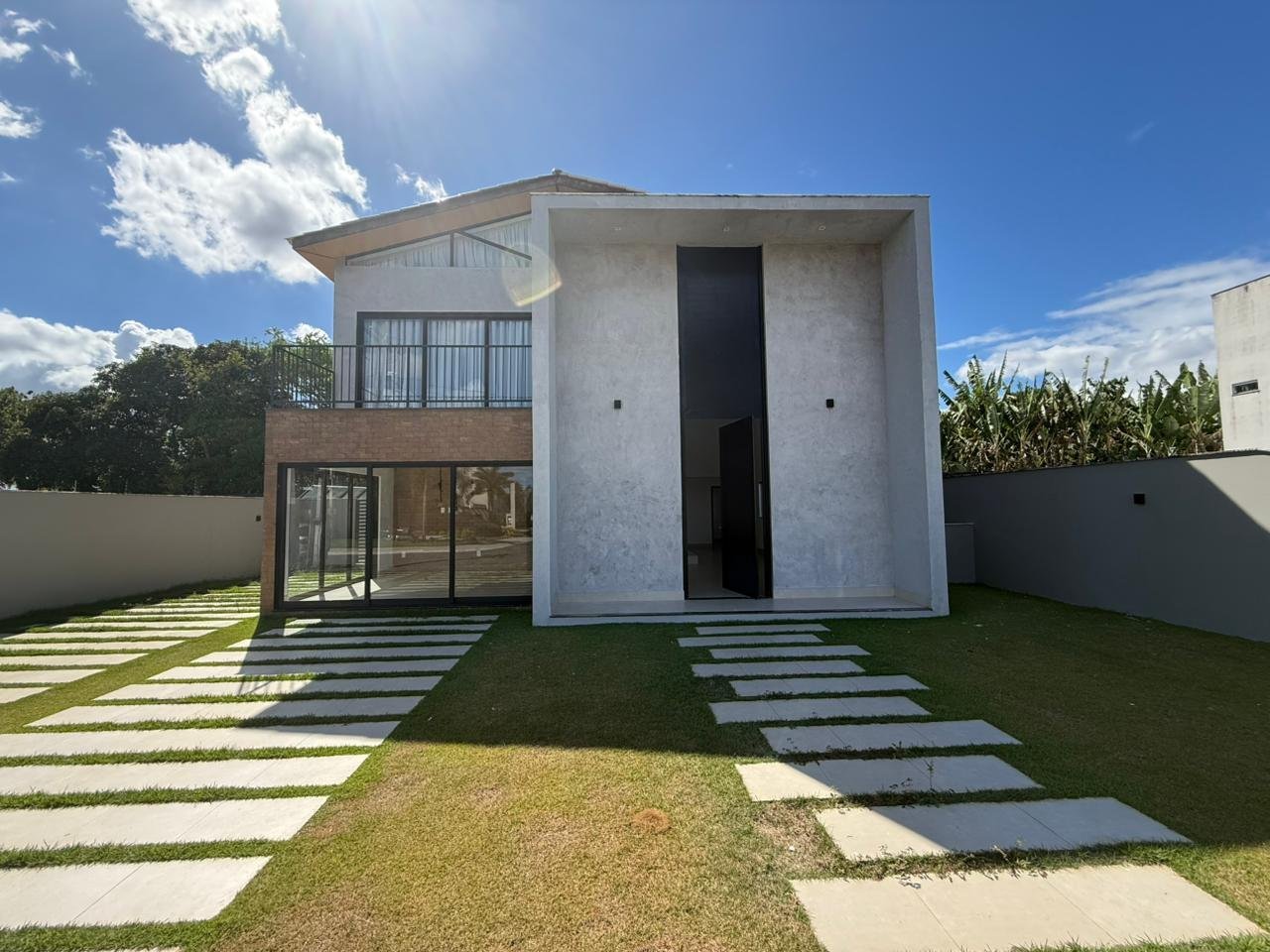 Casa Alto Padrão no Condomínio Arvoredo Castanheira